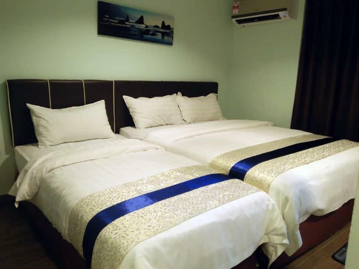 Summer Hotel Kota Kinabalu Buitenkant foto